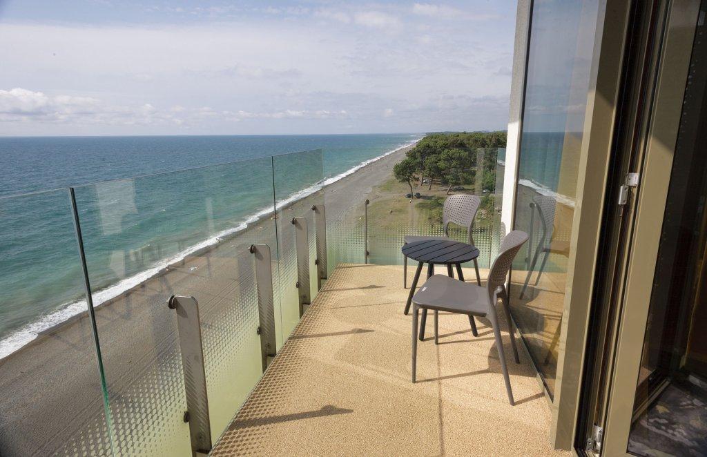 Miramare Magnetic Beach Hotel Kobuleti Eksteriør bilde
