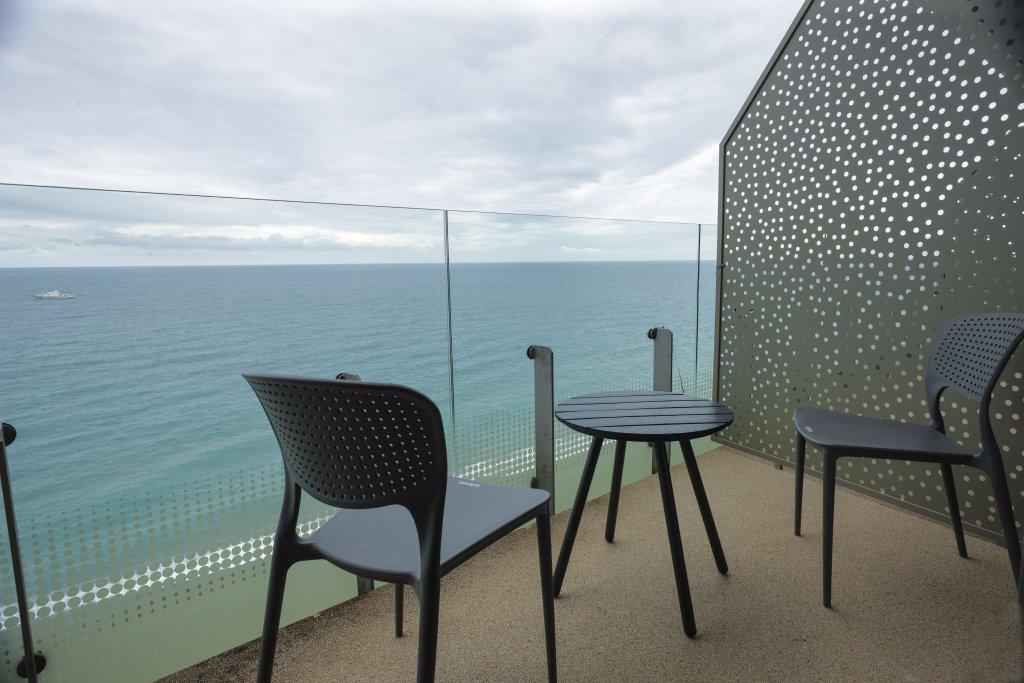 Miramare Magnetic Beach Hotel Kobuleti Eksteriør bilde